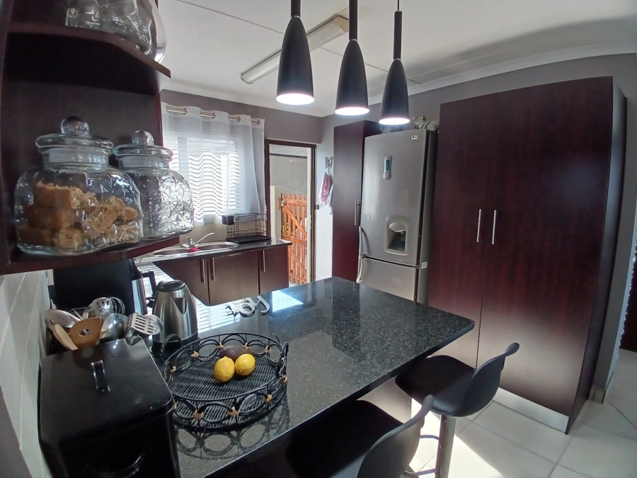 3 Bedroom Property for Sale in Seemeeu Park Western Cape